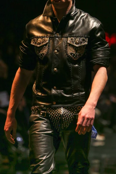 Look 73